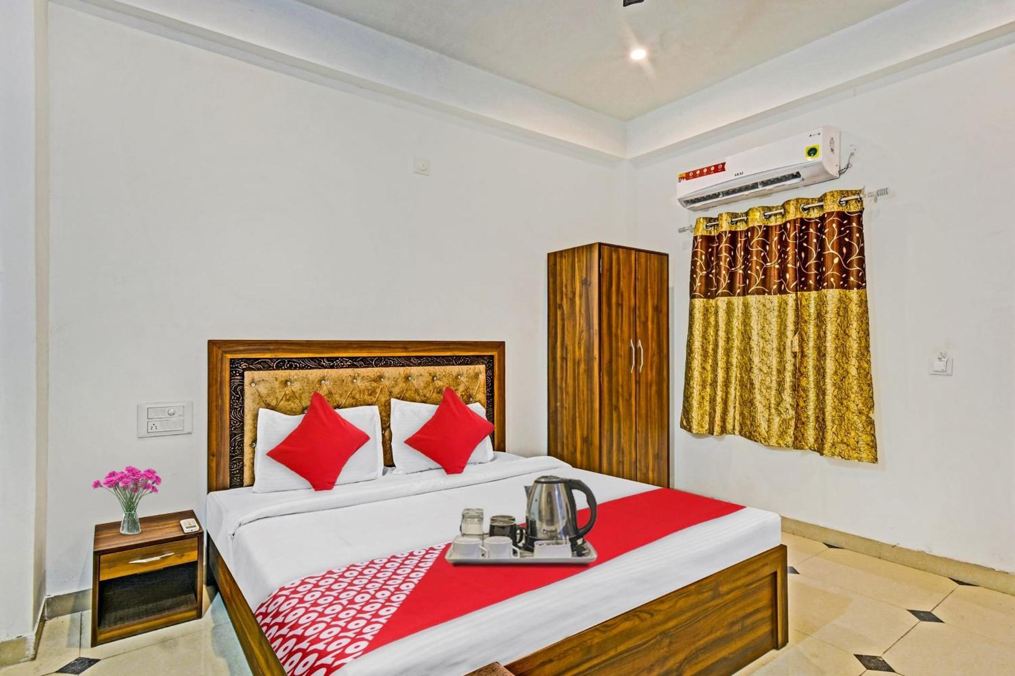 Hotel O Padharo Saa Udaipur Eksteriør billede