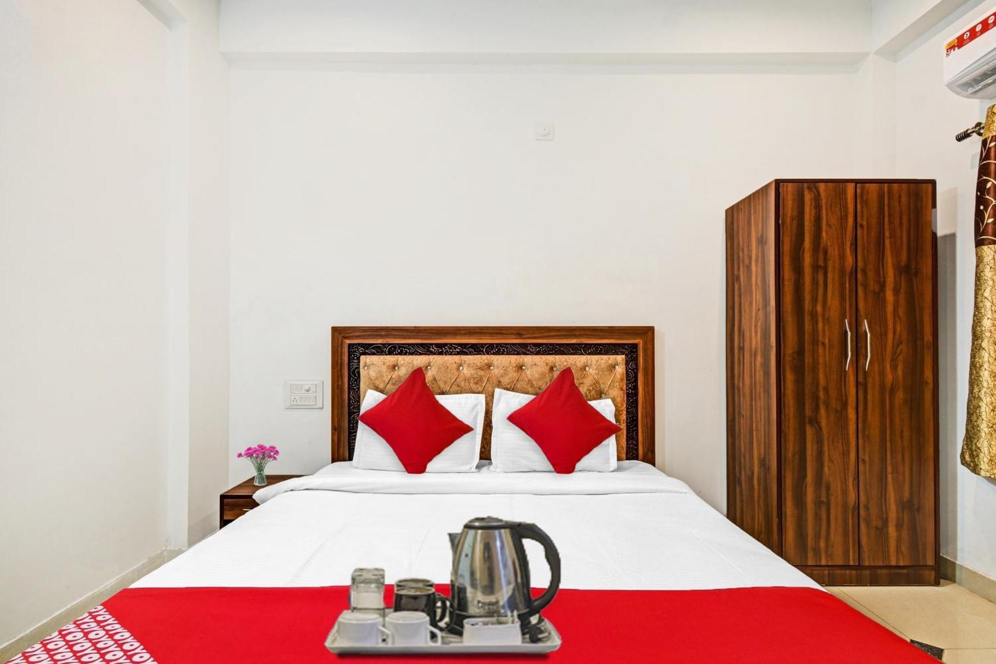 Hotel O Padharo Saa Udaipur Eksteriør billede
